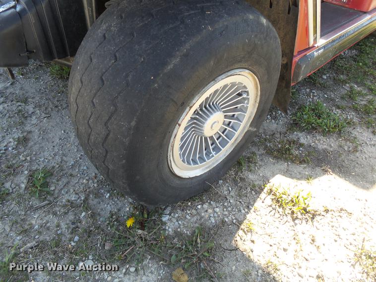 image for item DE3619 Yamaha 805 golf cart