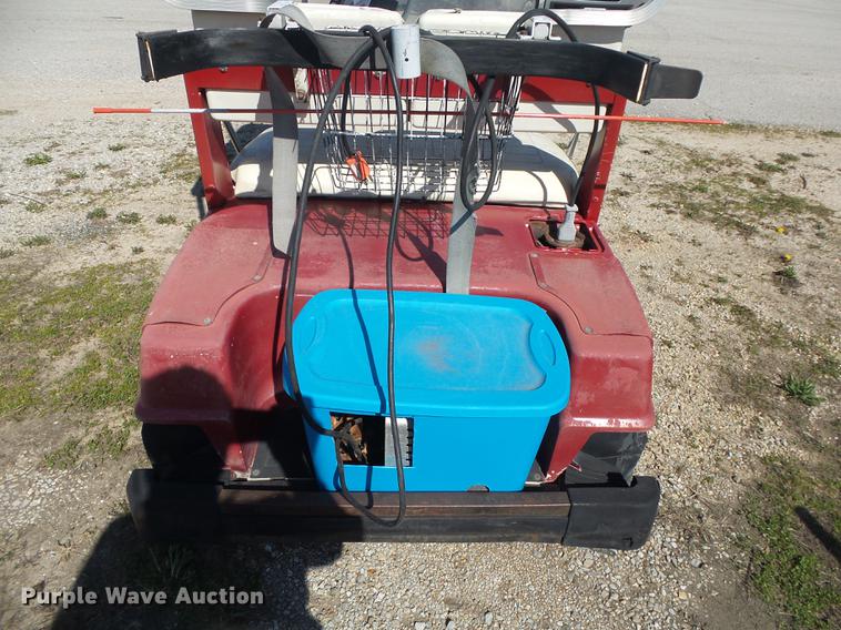 image for item DE3619 Yamaha 805 golf cart