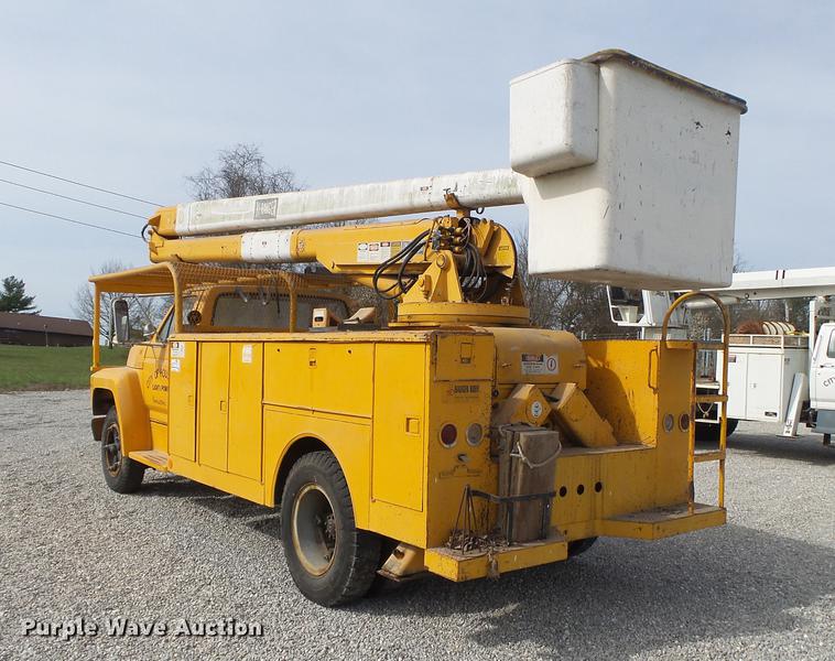 image for item DE3625 1981 Ford F600G bucket truck