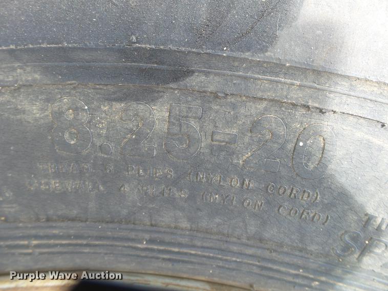 image for item DE3625 1981 Ford F600G bucket truck