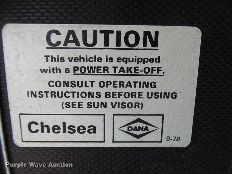 image for item DE3625 1981 Ford F600G bucket truck