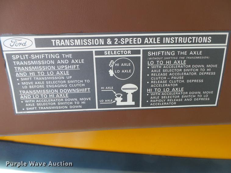 image for item DE3625 1981 Ford F600G bucket truck