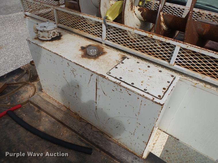 image for item DE3626 1997 Ford F700 digger derrick truck