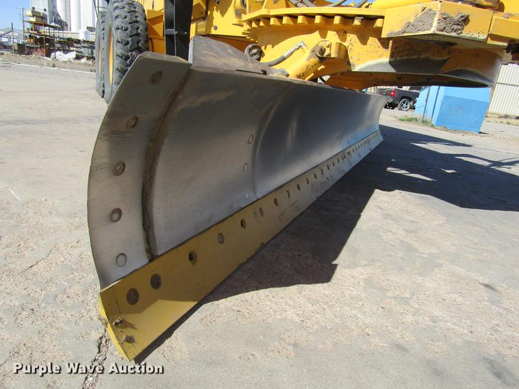 image for item DE6720 2007 Volvo G940 motor grader