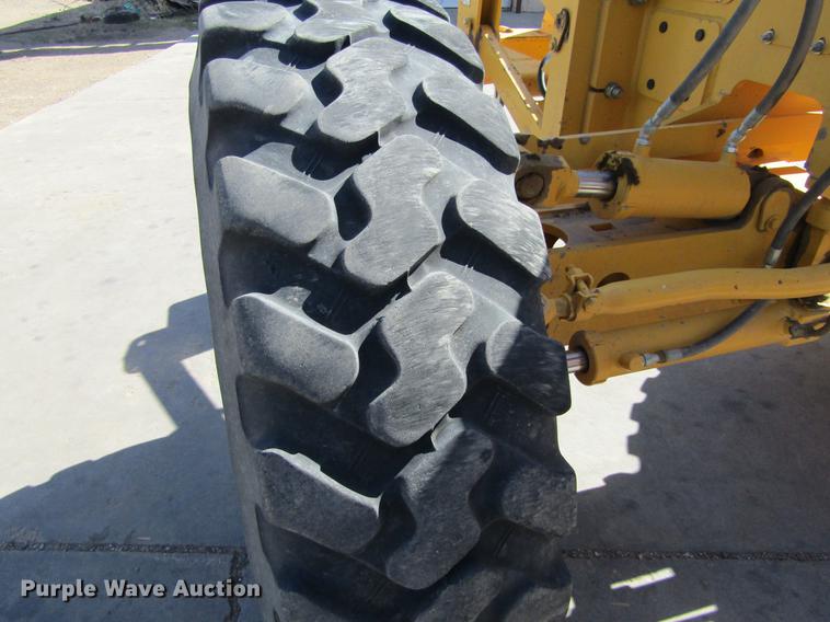 image for item DE6720 2007 Volvo G940 motor grader