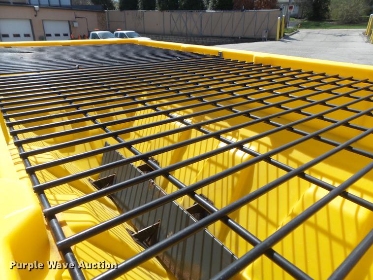 image for item DM9975 Snow Ex V-Maxx 8500 spreader