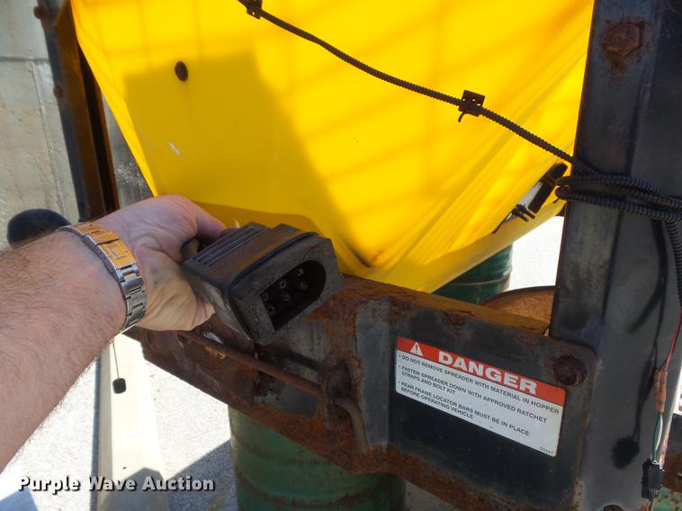 image for item DM9975 Snow Ex V-Maxx 8500 spreader