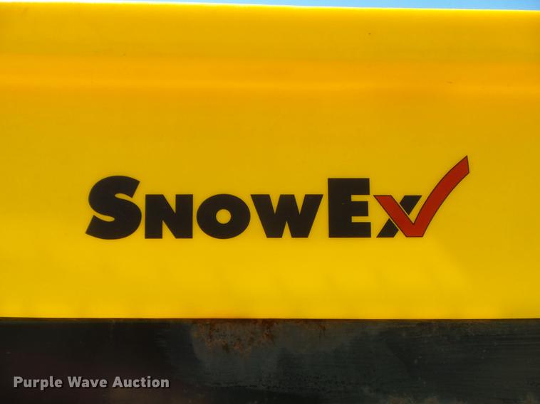 image for item DM9975 Snow Ex V-Maxx 8500 spreader