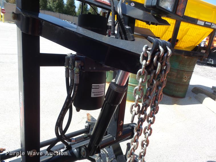 image for item DM9976 Western Pro plow