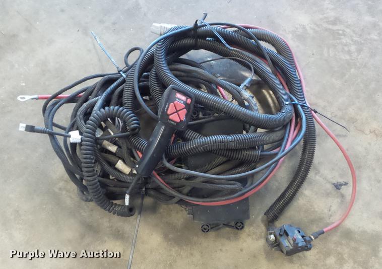 image for item DM9976 Western Pro plow