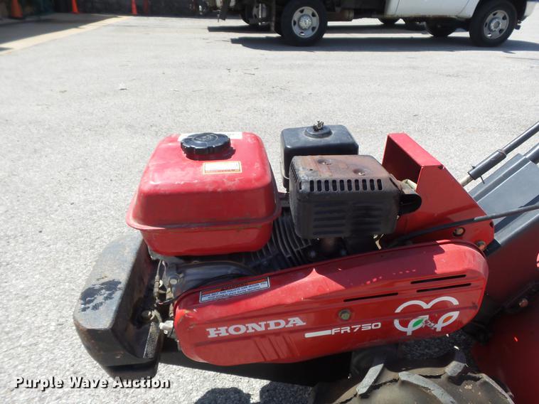 image for item DM9977 Honda FR750 tiller