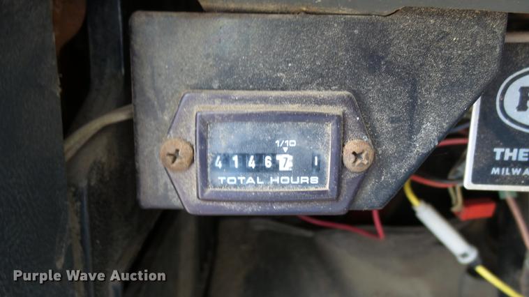 image for item DP9541 1992 Ford F700 dump truck