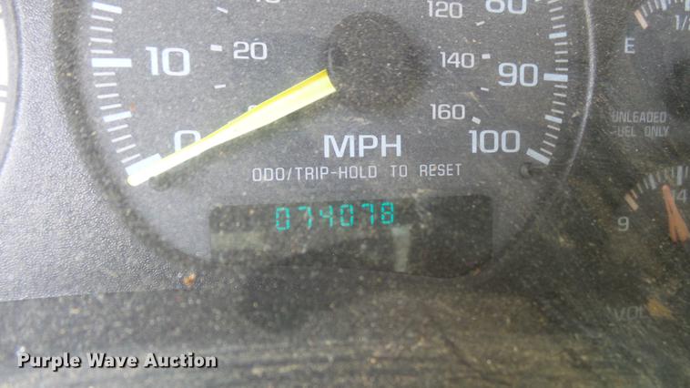 image for item DP9542 1998 GMC Sonoma SLS Ext. Cab pickup truck