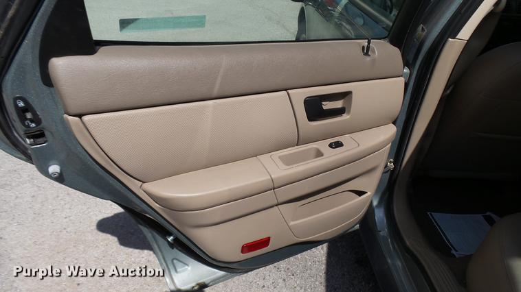 image for item DP9545 2007 Ford Taurus SEL