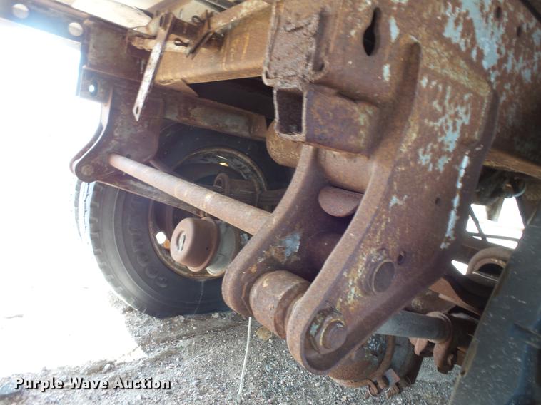 image for item DW9705 1987 Utility mobile shower van trailer