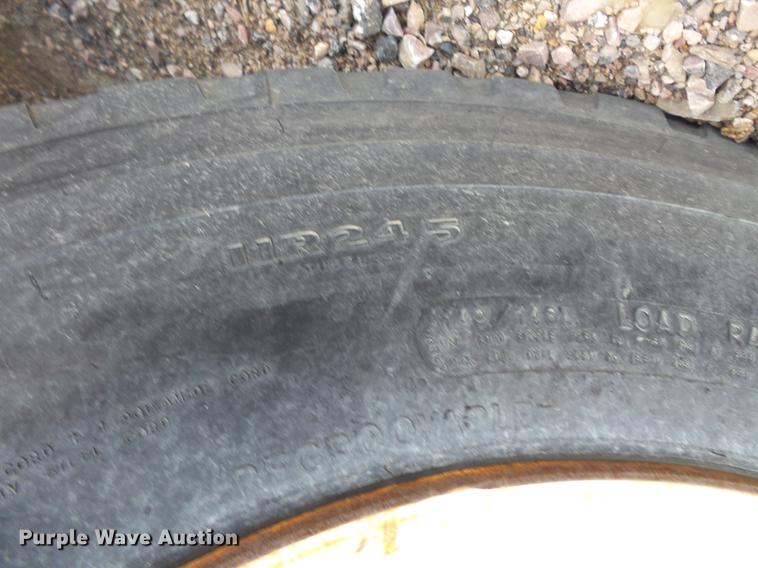 image for item DW9705 1987 Utility mobile shower van trailer