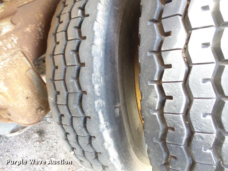 image for item DW9705 1987 Utility mobile shower van trailer