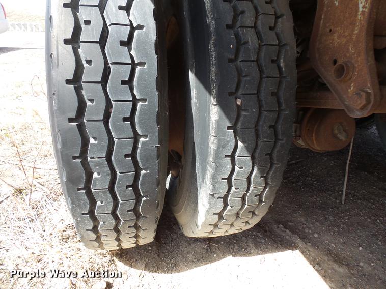 image for item DW9705 1987 Utility mobile shower van trailer