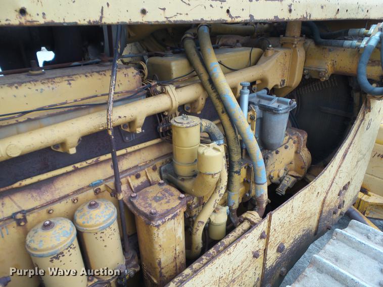 image for item DZ9318 1968 Caterpillar D8H dozer