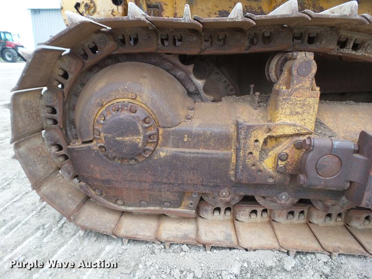 image for item DZ9318 1968 Caterpillar D8H dozer
