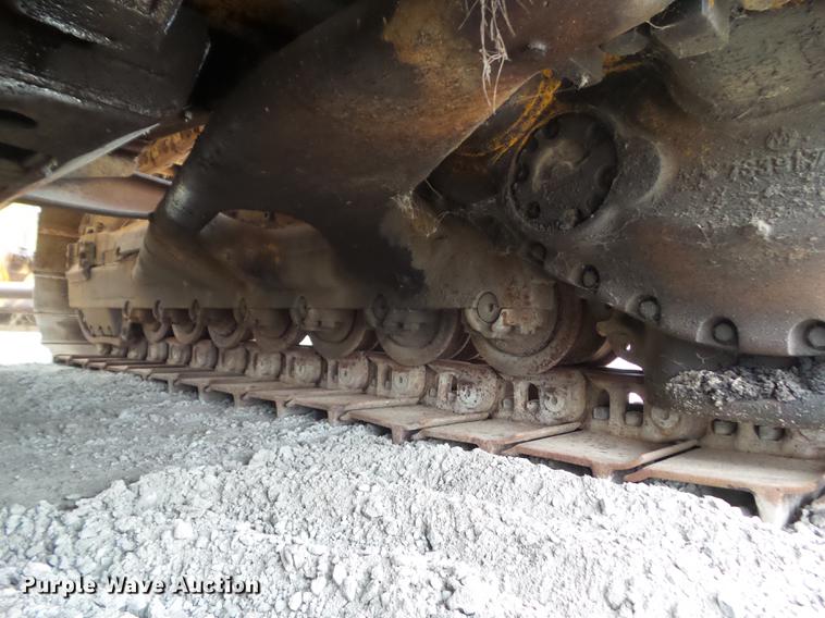 image for item DZ9318 1968 Caterpillar D8H dozer