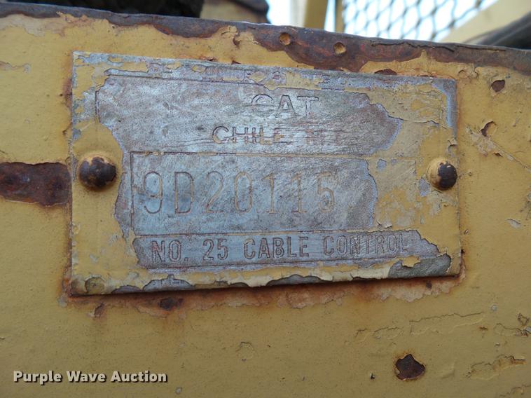 image for item DZ9318 1968 Caterpillar D8H dozer