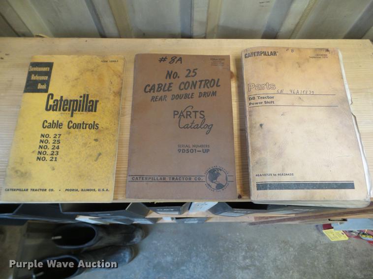 image for item DZ9318 1968 Caterpillar D8H dozer