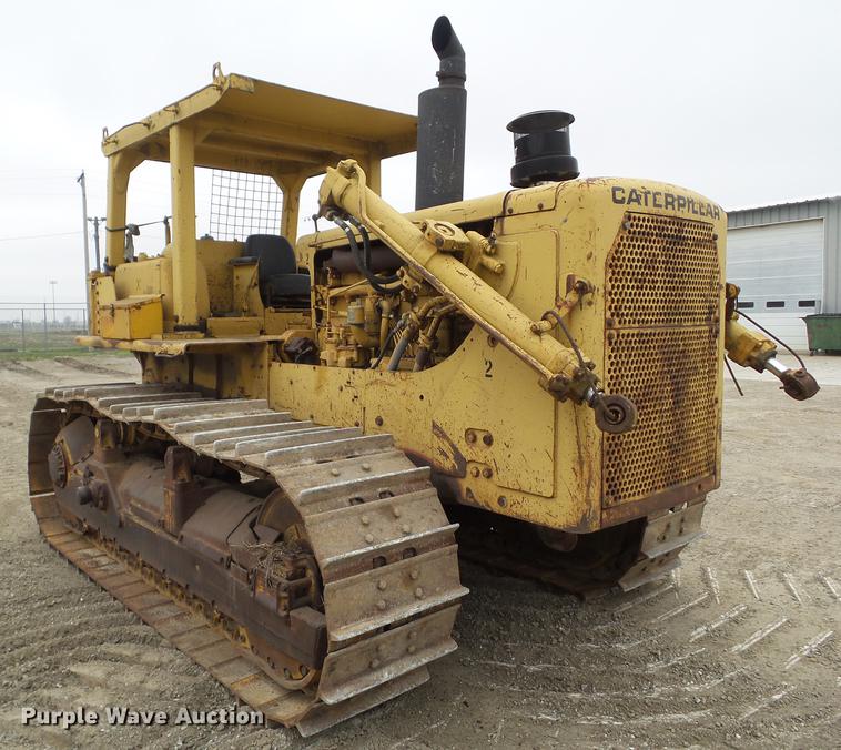 image for item DZ9319 1973 Caterpillar D8H crawler tractor