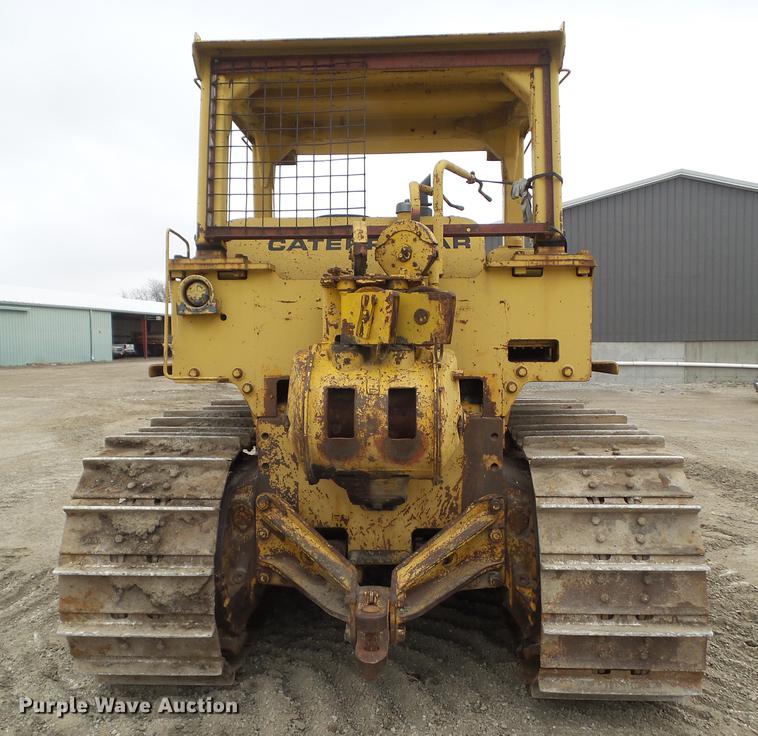 image for item DZ9319 1973 Caterpillar D8H crawler tractor