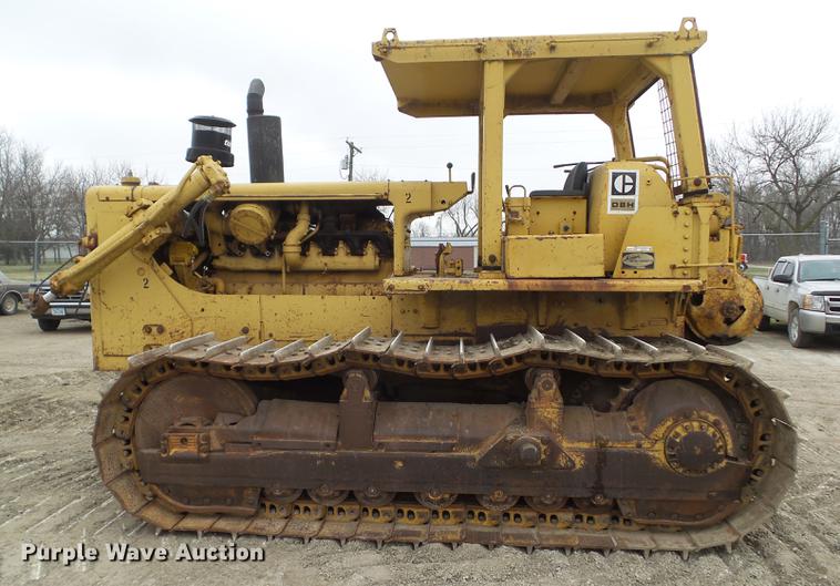 image for item DZ9319 1973 Caterpillar D8H crawler tractor