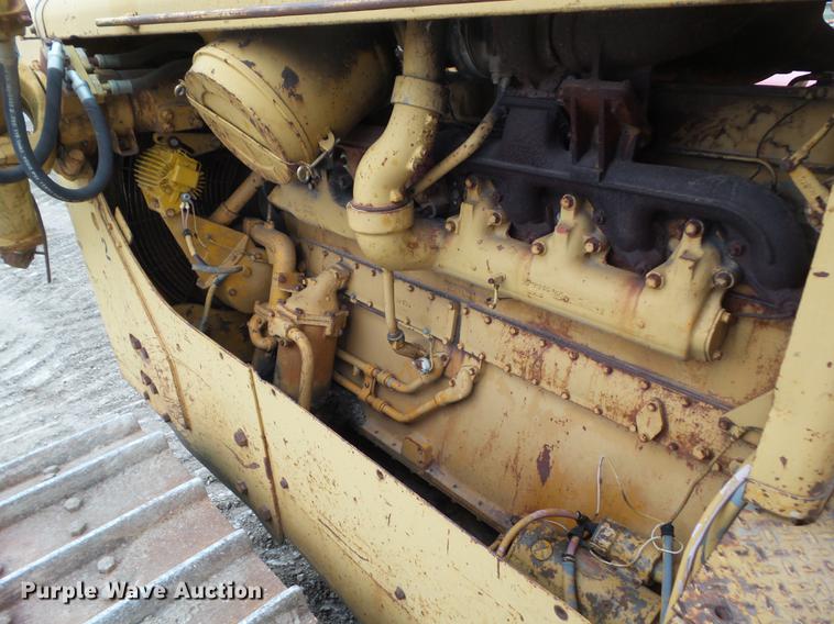 image for item DZ9319 1973 Caterpillar D8H crawler tractor