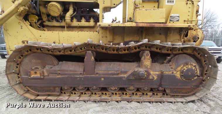 image for item DZ9319 1973 Caterpillar D8H crawler tractor
