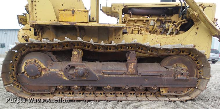 image for item DZ9319 1973 Caterpillar D8H crawler tractor