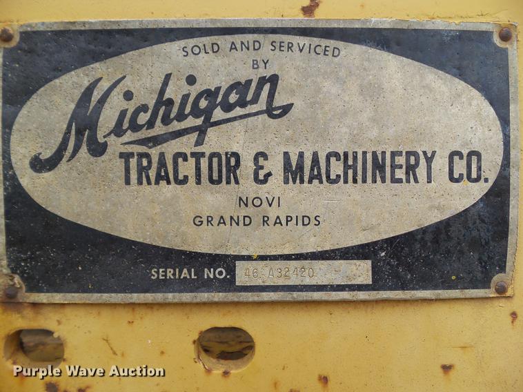 image for item DZ9319 1973 Caterpillar D8H crawler tractor