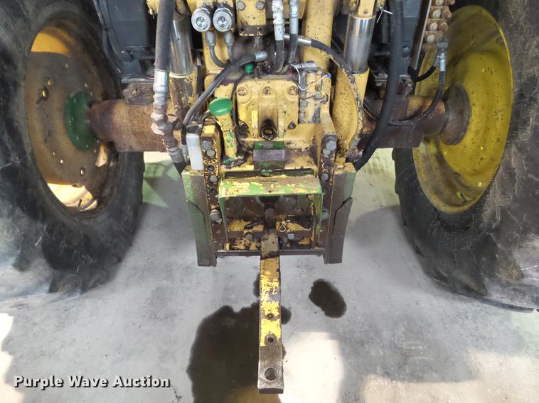 image for item DZ9322 1996 John Deere 6400 tractor