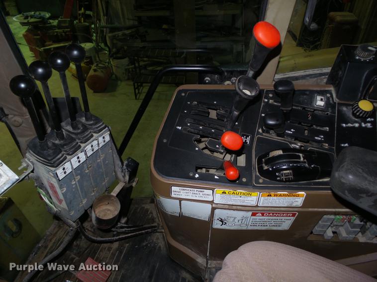 image for item DZ9322 1996 John Deere 6400 tractor