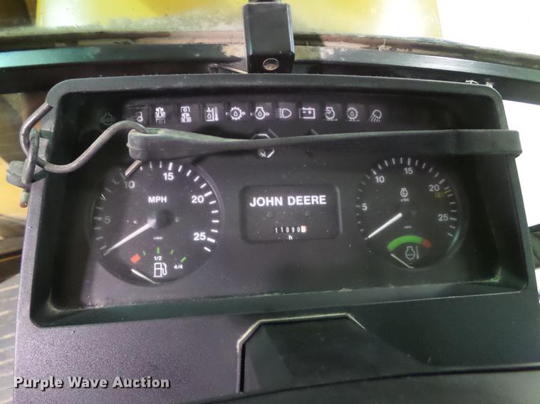 image for item DZ9322 1996 John Deere 6400 tractor