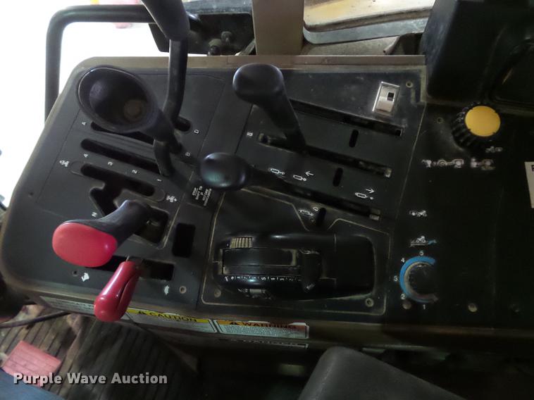 image for item DZ9322 1996 John Deere 6400 tractor