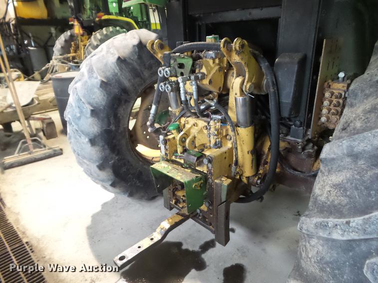 image for item DZ9322 1996 John Deere 6400 tractor