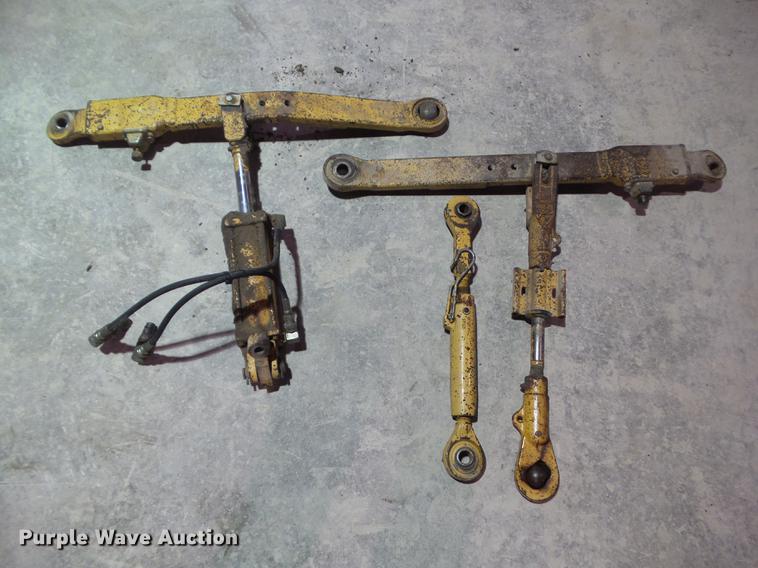 image for item DZ9322 1996 John Deere 6400 tractor