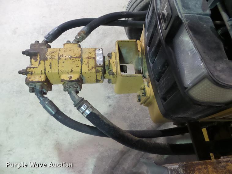 image for item DZ9322 1996 John Deere 6400 tractor