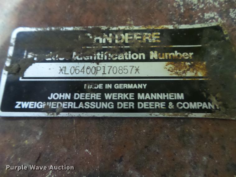 image for item DZ9322 1996 John Deere 6400 tractor