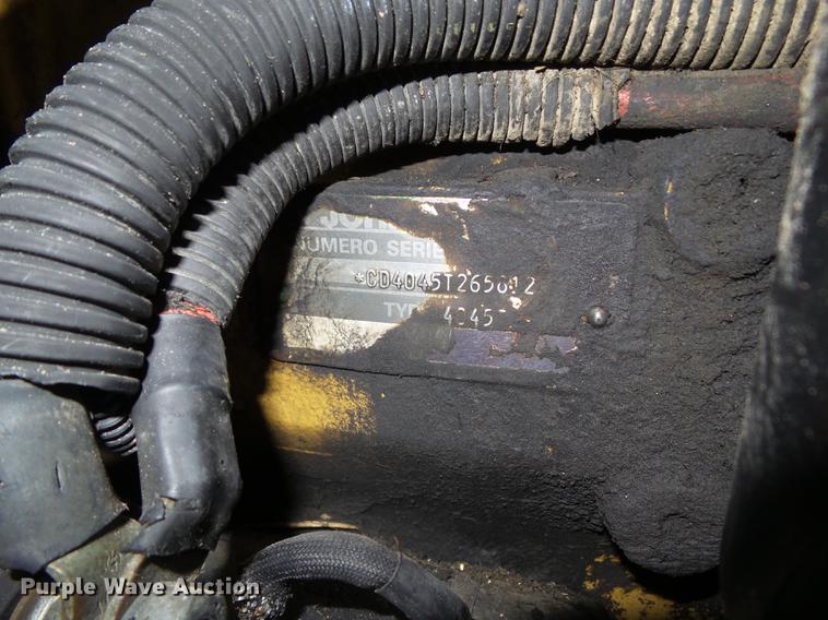 image for item DZ9323 1996 John Deere 6400 tractor