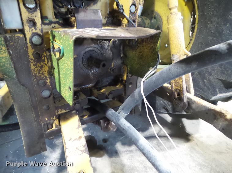 image for item DZ9323 1996 John Deere 6400 tractor