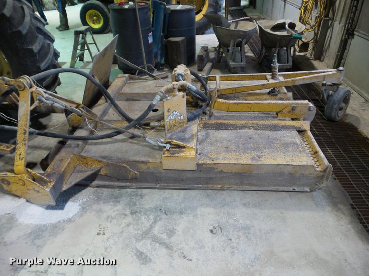 image for item DZ9323 1996 John Deere 6400 tractor