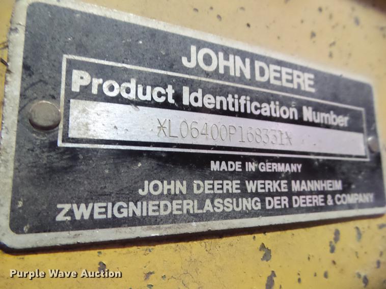 image for item DZ9323 1996 John Deere 6400 tractor