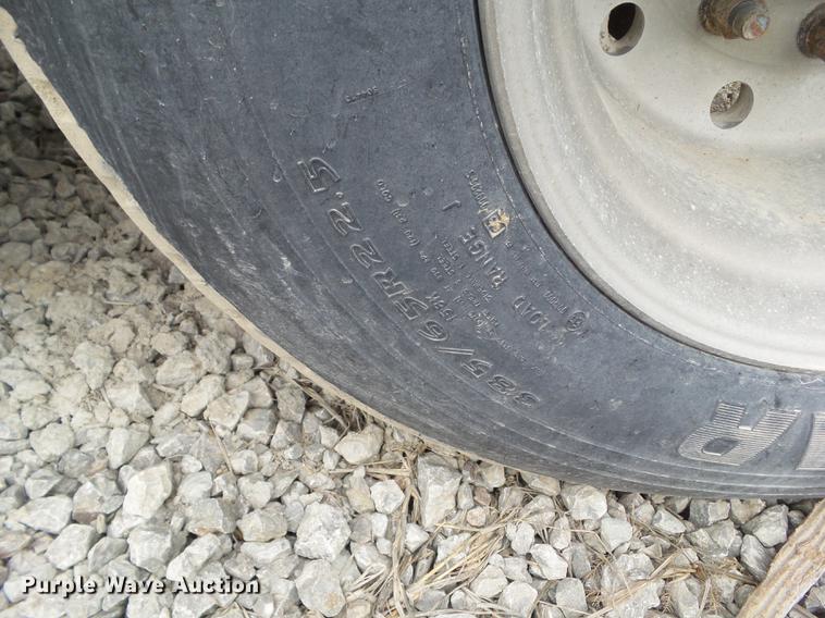 image for item DZ9324 2006 Trail King bottom dump trailer