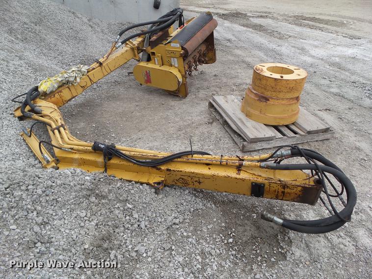 image for item DZ9325 Cheetah flail mower