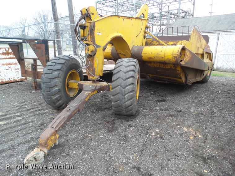 image for item DZ9327 1972 Caterpillar 435F scraper