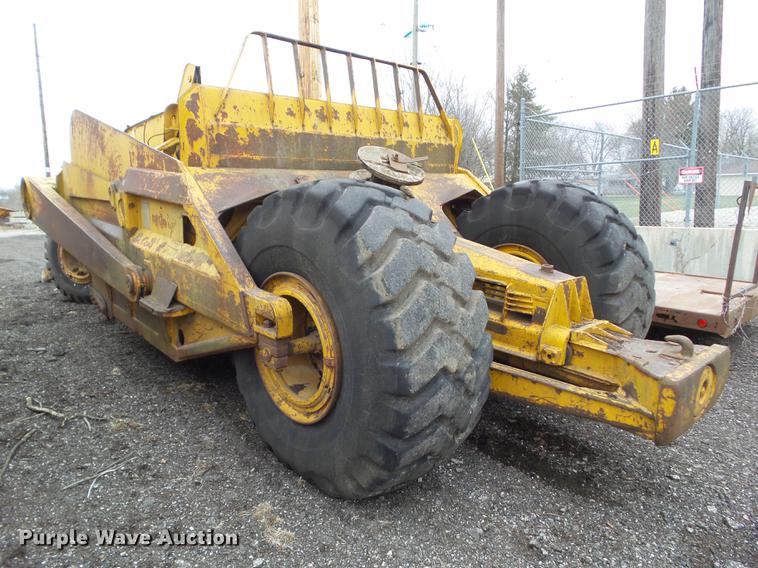 image for item DZ9327 1972 Caterpillar 435F scraper